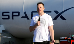 Tỷ phú Elon Musk cán mốc sở hữu 1.000 tỷ USD