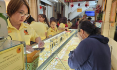 Diễn biến mới nhất của giá vàng: Tăng mạnh thêm 11 triệu đồng/lượng, cụ thể trong bao lâu?