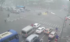 Dự báo thời tiết ngày 15/6: Tin mưa to Hà Nội mới nhất, cảnh báo mưa to trên 200mm cụ thể ở vùng nào?