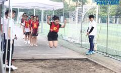 Gần 5.000 thí sinh tranh tài vào ngành sư phạm: Người vượt 200 km, người đi thi một mình
