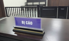 Tuyên án nam thanh niên ném chất bẩn, dùng bình xịt hơi cay đòi nợ 