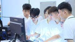 Bộ GD&ĐT: Siết chặt quản lý giáo dục ngoài giờ chính khóa, hiệu trưởng chịu trách nhiệm toàn diện