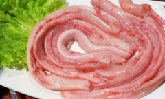 Loại cá có vẻ bề ngoài  "đáng sợ " nhưng thịt ngon, giòn sần sật như sườn non