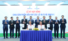 Petrovietnam tổ chức lễ ký hợp đồng chia sản phẩm dầu khí các lô 10/11 và 10&11-1 và hợp đồng mua bán khí, mỏ sư tử trắng, giai đoạn 2b, lô 15-1