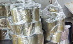Tin pháp luật nổi bật 24h qua: Dùng hàn the làm giò để tăng độ dai giòn, Trịnh Đình Khánh bị khởi tố