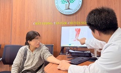 Tê tay nhiều năm không chữa, người phụ nữ suýt mất chức năng hai bàn tay