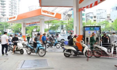 Bộ Công Thương lý giải về giá bán khác nhau tại các điểm bán xăng dầu