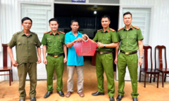 Tin tức thời sự 24h: Thả cá thể trăn gấm về môi trường tự nhiên