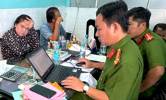 Phát hiện gạo không rõ nguồn gốc, đóng gói vào bao bì nhãn hiệu gạo nổi tiếng