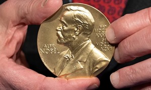 Chủ nhân của giải Nobel Vật lý năm 2026 là ai?