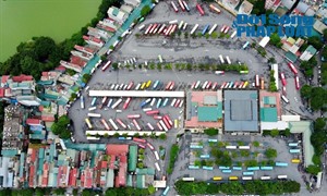 Bến xe Giáp Bát, Nước Ngầm tạm dừng nhận tuyến mới