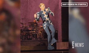 Danh ca Celine Dion trượt ngã trên sân khấu khi đang biểu diễn
