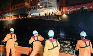 Cứu nạn khẩn cấp thuyền viên nước ngoài bị bỏng nặng trên tàu hàng
