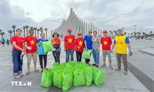 Đẩy mạnh phân cấp, phân quyền: Bảo vệ môi trường gắn liền thực tiễn địa phương