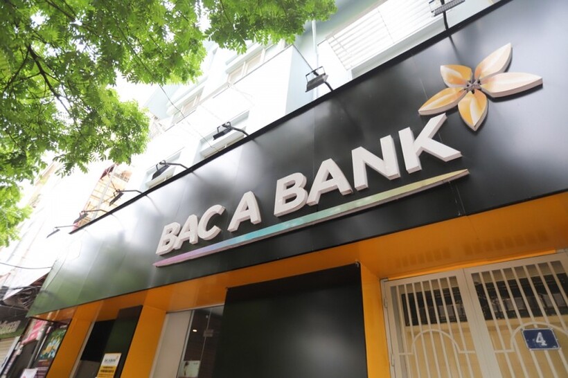 Theo báo cáo quản trị 6 tháng đầu năm 2024, Chủ tịch HĐQT Bac A Bank Trần Thị Thoảng đang nắm 3,103% vốn tại nhà băng này.