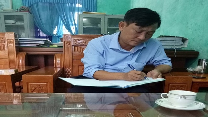 Nguyên Chủ tịch UBND xã Quảng Châu bị bắt. Ảnh: Báo Lao động.
