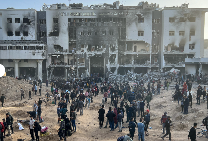 Anh Khader al-Za'anoun - phóng viên hãng tin Wafa của Palestine mô tả hiện trường tại Al-Shifa sau khi IDF rút quân giống như "trong phim kinh dị".