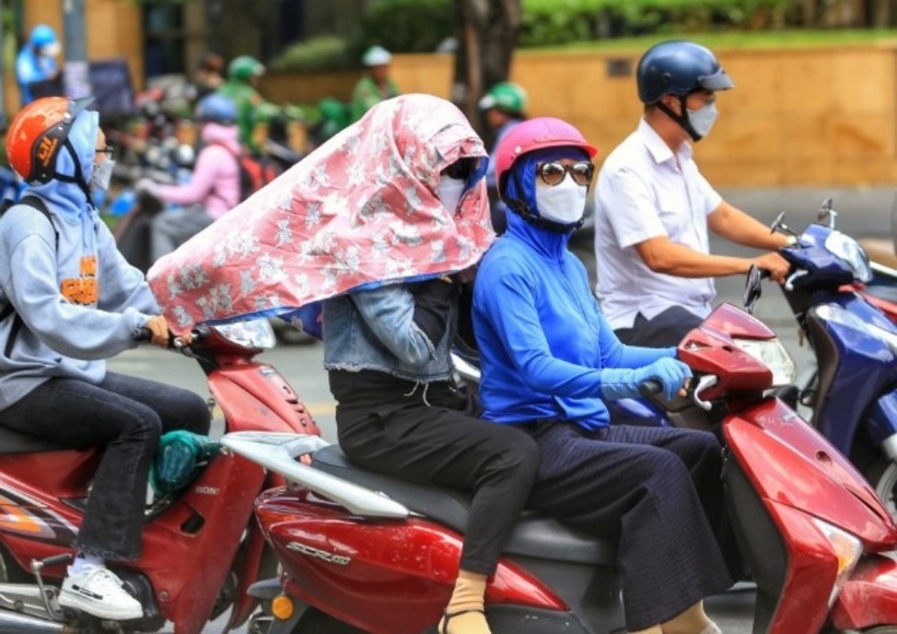 Nắng nóng khiến sức khoẻ người dân bị ảnh hưởng
