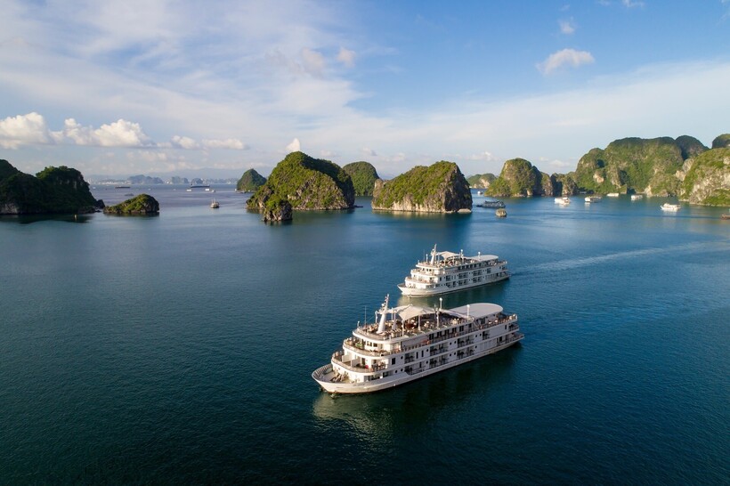 Hạ Long thừa hưởng khí hậu với bốn mùa rõ rệt.