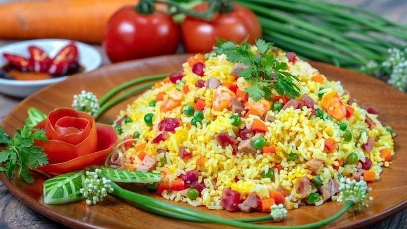 Công thức làm cơm chiên siêu ngon, chồng con mê mẩn chán ăn hàng.