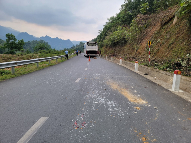 Hiện trường xảy ra vụ tai nạn. Ảnh: Báo CAND.
