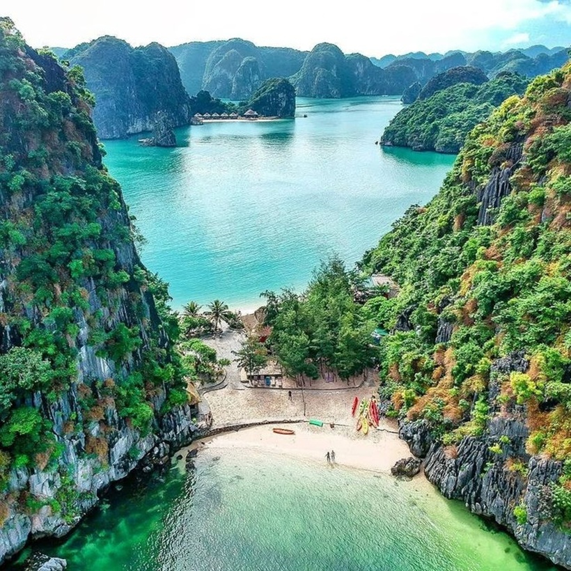 Cẩm nang du lịch Cát Bà 2024 siêu chi tiết.