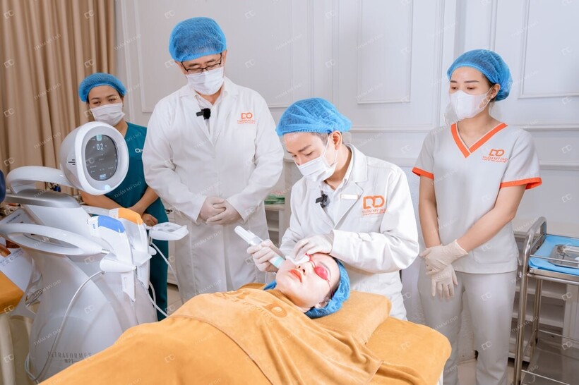 Thẩm mỹ DrD tiếp nhận chuyển giao công nghệ nâng cơ trẻ hoá UltraFormer MPT trực tiếp từ Hàn Quốc.