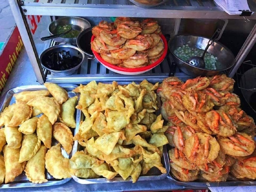 Bánh gối Hiền Hảo.