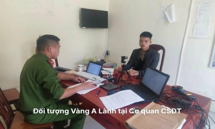 Đối tượng Vàng A Lành tại cơ quan CSDT (Ảnh công an tỉnh Lai Châu).