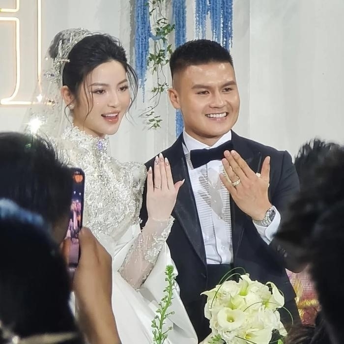 Chu Thanh Huyền và Quang Hải.