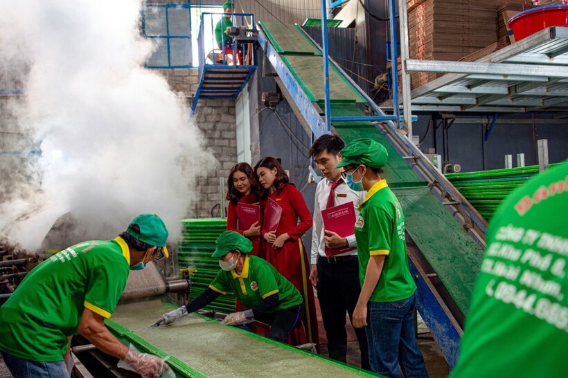 Agribank góp phần khai thông dòng vốn đến với doanh nghiệp cả nước