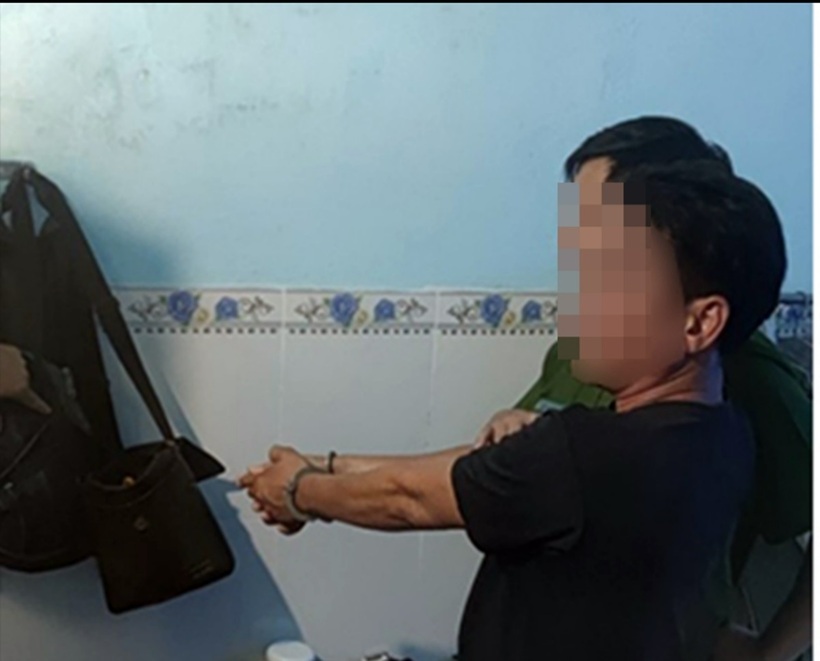 Đối tượng T.Đ.H bị bắt. Ảnh: PLO