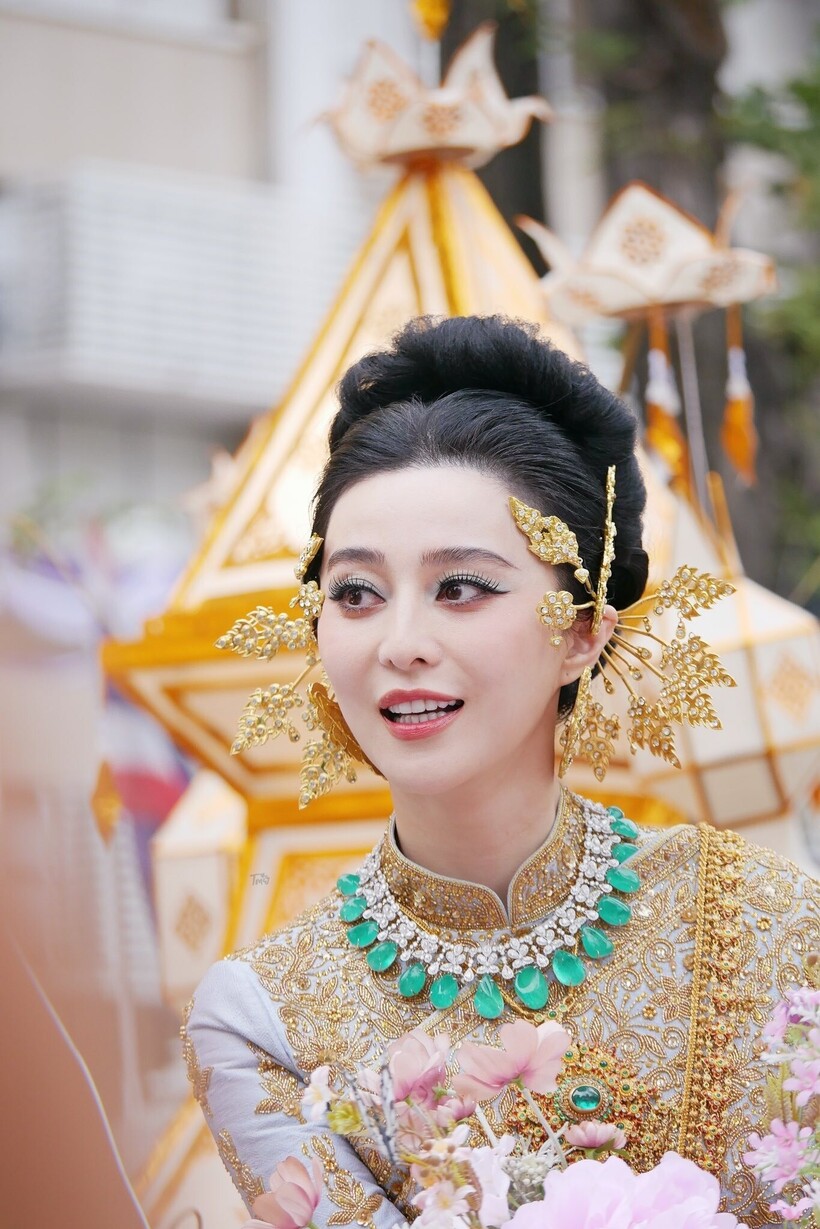 Dù đã có tuổi nhưng nữ diễn viên vẫn giữ được các đường nét xinh đẹp. Ảnh: Twitter.