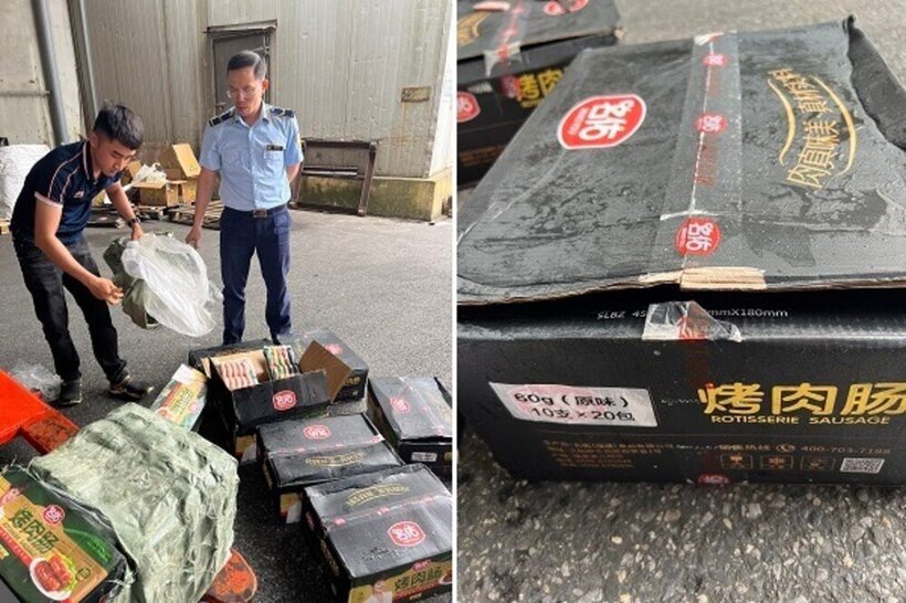 Lực lượng QLTT kiểm tra các thùng carton nhãn chữ nước ngoài chứa xúc xích. Ảnh: Sức khoẻ & Đời sống