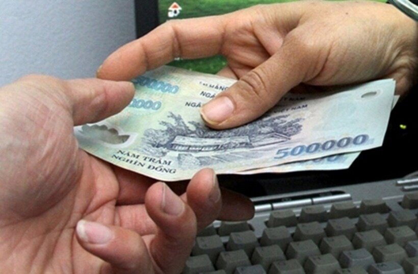 Tạm giữ 2 nữ công chức huyện ở Gia Lai nhận hối lộ để làm hồ sơ về đất đai. Ảnh minh họa.