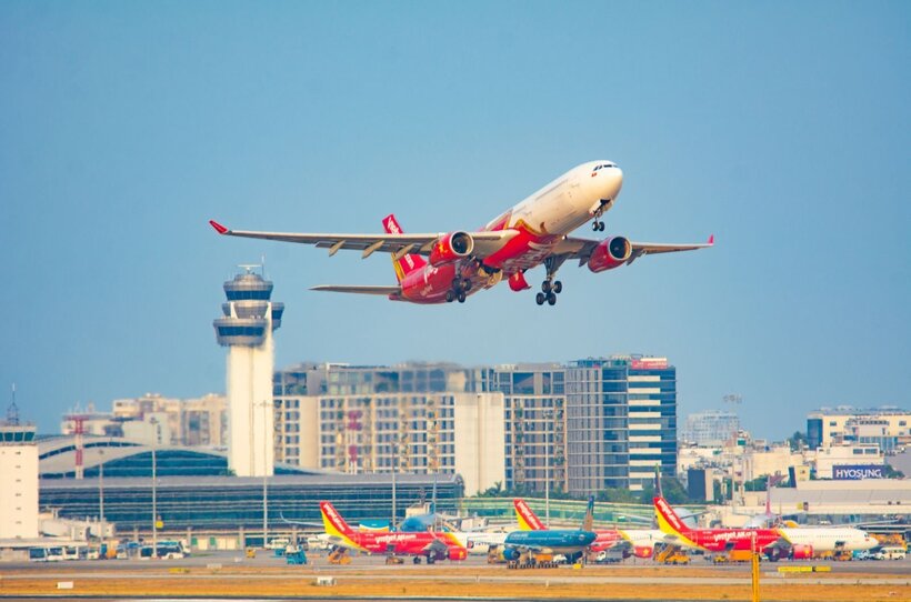 Vietjet tăng tần suất bay phục vụ kỳ nghỉ dài 5 ngày - 1