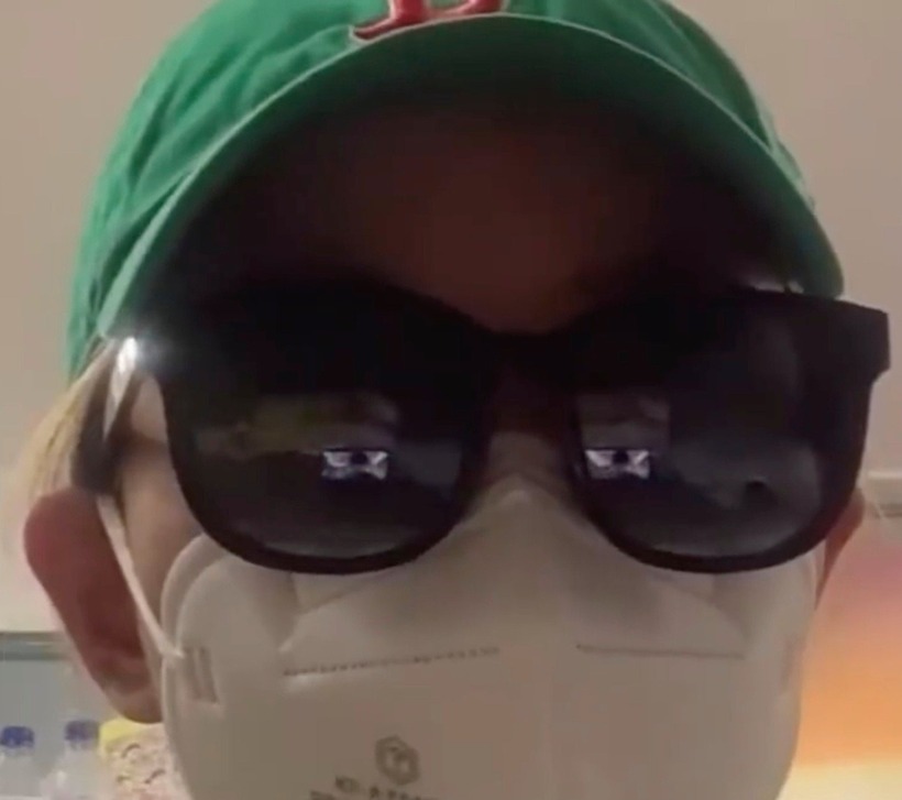 Li tố bạn trai cũ hành hung dã man đến mức cô nghĩ anh ta sẽ giết cô (Ảnh: Weibo).