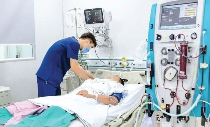 Sau khi điều trị tích cực, sức khoẻ của cả hai vợ chồng đã cải thiện. Ảnh: BVCC
