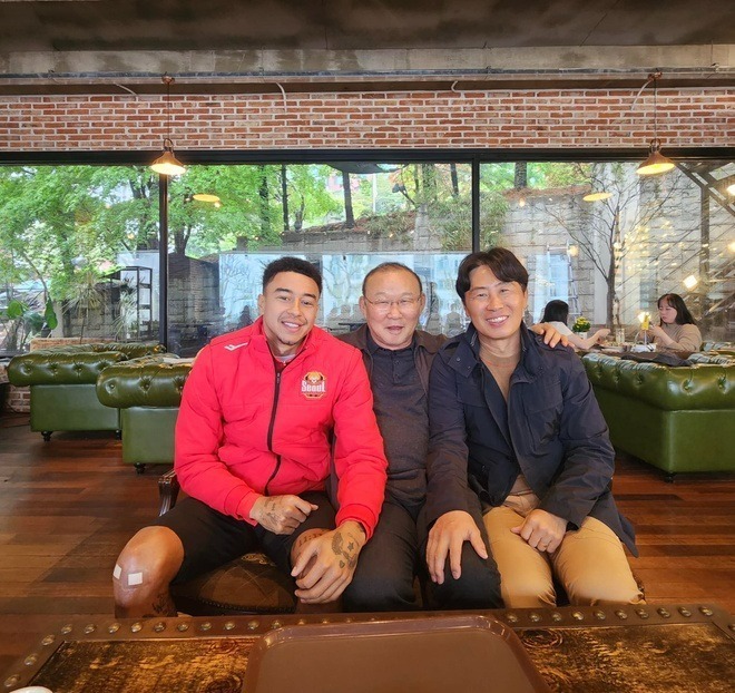 Thầy Park gặp mặt Lingard
