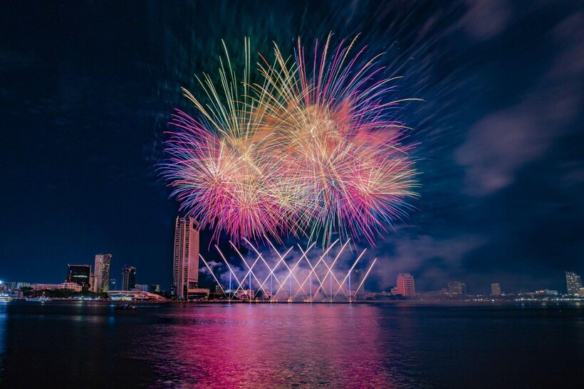 Lễ hội pháo hoa Quốc tế Đà Nẵng là lý do hàng đầu để du khách quay trở lại thành phố biển