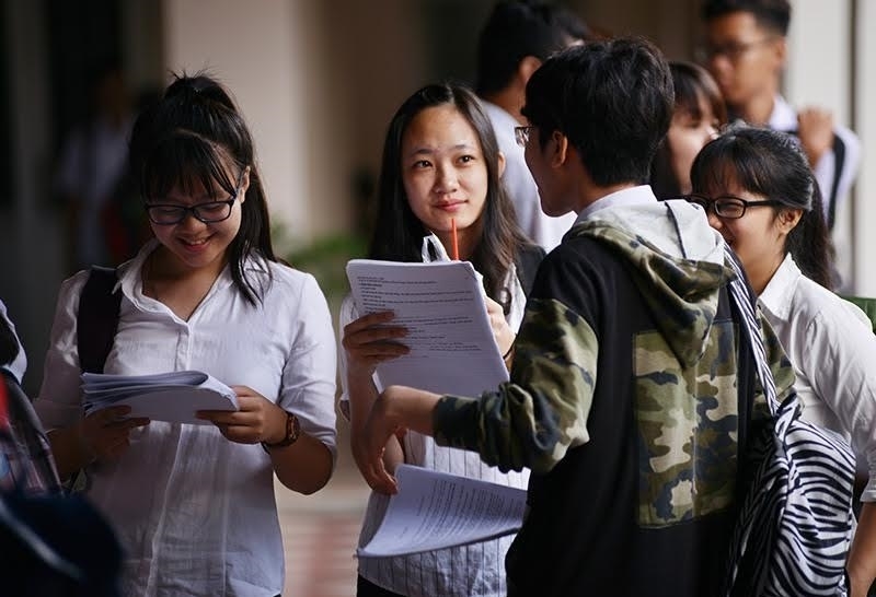 Không chỉ các em học sinh, đây cũng là vấn đề mà các bậc phụ huynh cũng lo lắng