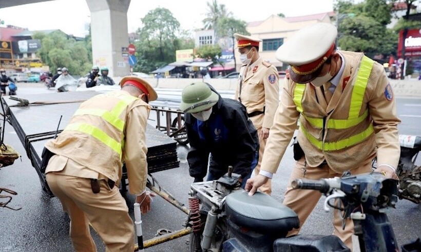 Thời gian tới, Phòng CSGT CATP sẽ tiếp tục tăng cường lực làm tốt công tác chức tuyên truyền, vận động, đồng thời xử lý nghiêm các hành vi vi phạm