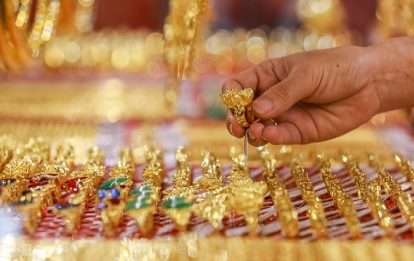Giá vàng hôm nay mới nhất 17/4: Giá vàng quay đầu giảm
