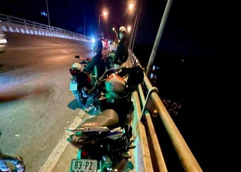 Tin thời sự nóng mới nhất ngày 18/4: Khoan giếng phát hiện luồng khí lạ, cháy như gas ở Lâm Đồng - 2