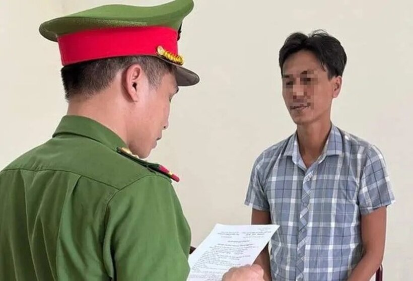 Nguyễn Đức Minh tại cơ quan điều tra. Ảnh: Người Lao Động