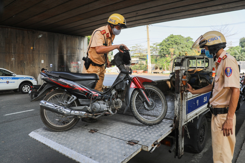 Vi phạm nồng độ cồn bị giữ xe trong trường hợp nào?
