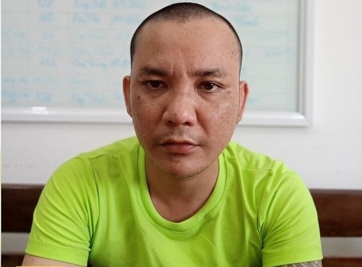 Đối tượng Văn Phú Hiệp tại cơ quan chức năng. Ảnh: VTC News
