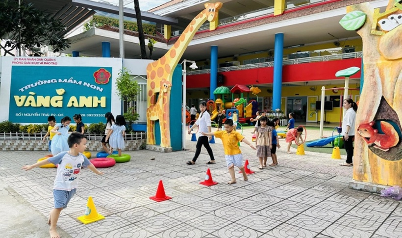 Học sinh trường mầm non Vàng Anh, quận 5, TP.HCM trong một hoạt động trải nghiệm. (Ảnh: Tuổi trẻ)