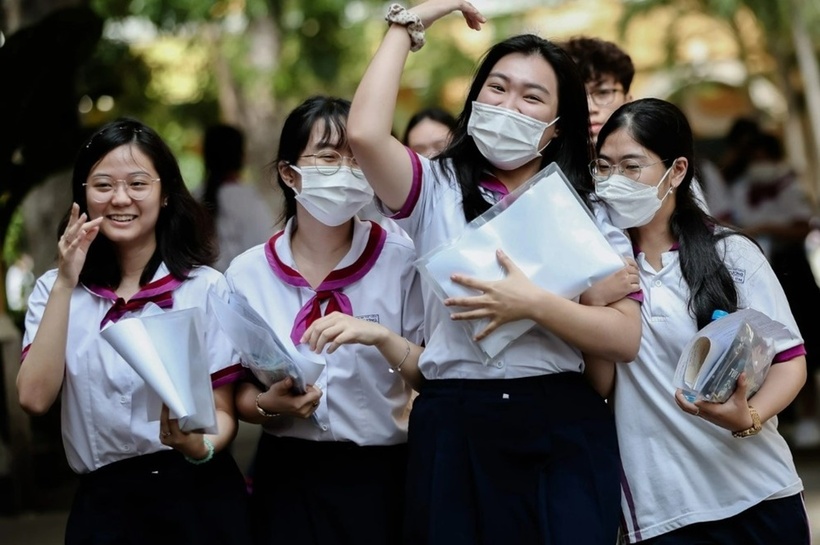Tuyển sinh 2024: Những trường đại học đầu tiên công bố điểm chuẩn học bạ. Ảnh: Báo Dân trí.