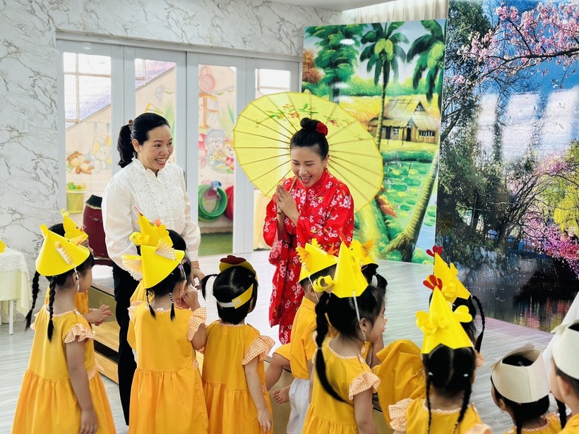 Một hoạt động của Trường mầm non Vàng Anh. Ảnh: Tuổi Trẻ
